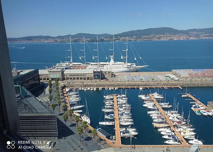 Impresionantes Vistas En El Centro De Βίγκο